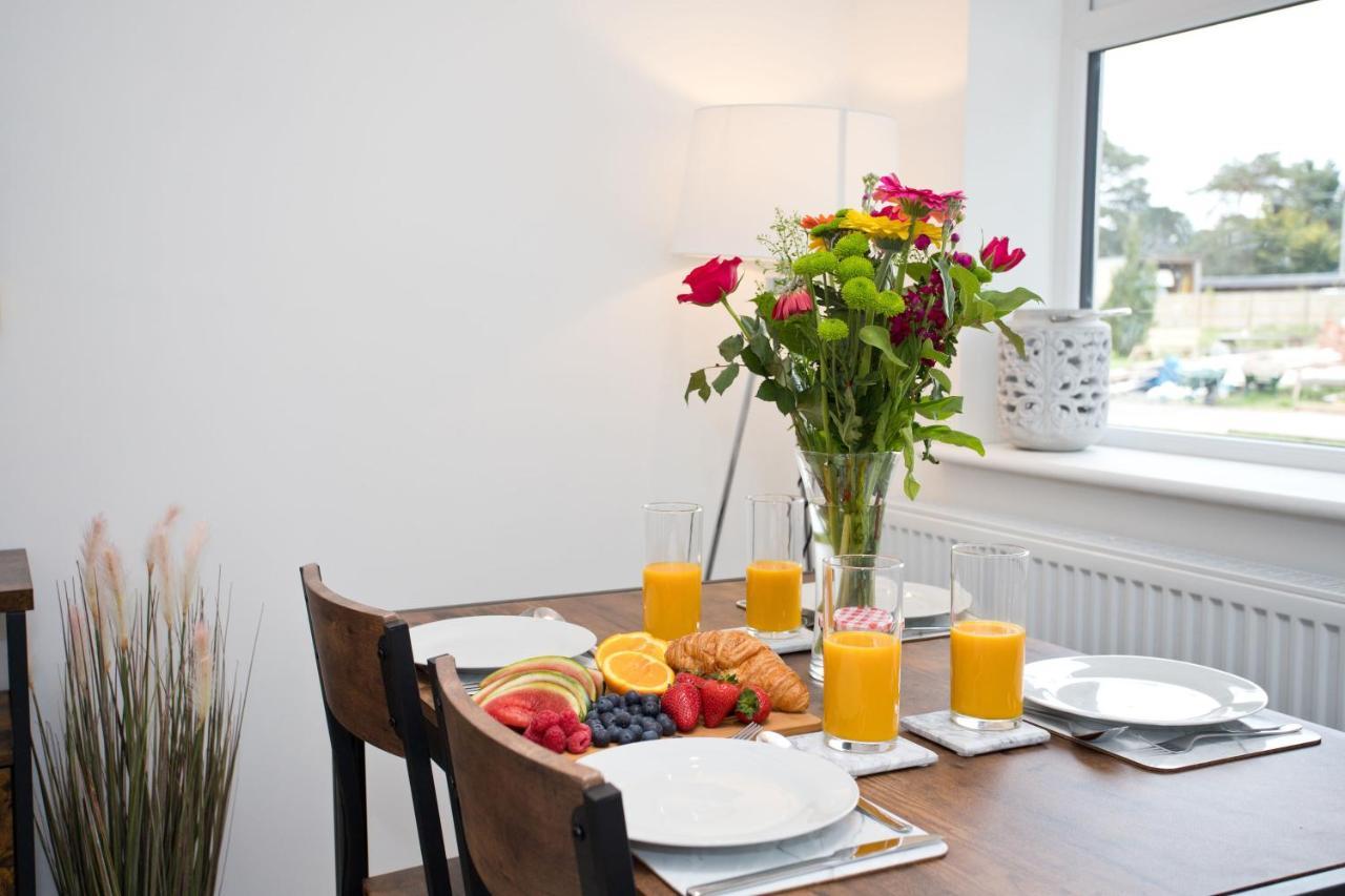 The Bearded Goat Den - A Rural Retreat At This Modern Holiday Cottage Saint Leonards Kültér fotó